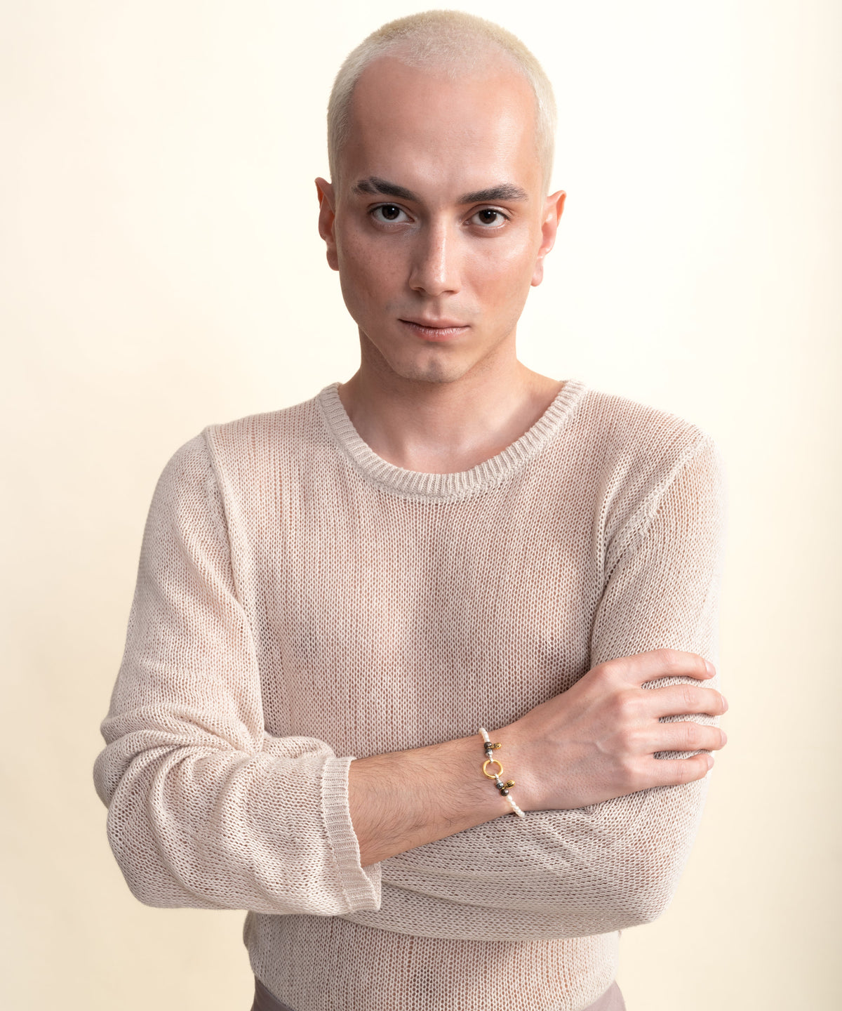 Sumerian White Pearl Bracelet - Men - 2