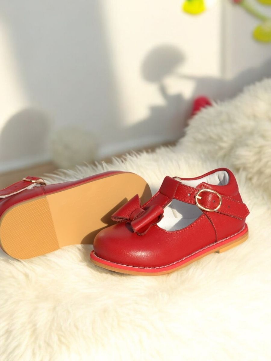 Center Bow Red First Steps Shoes
