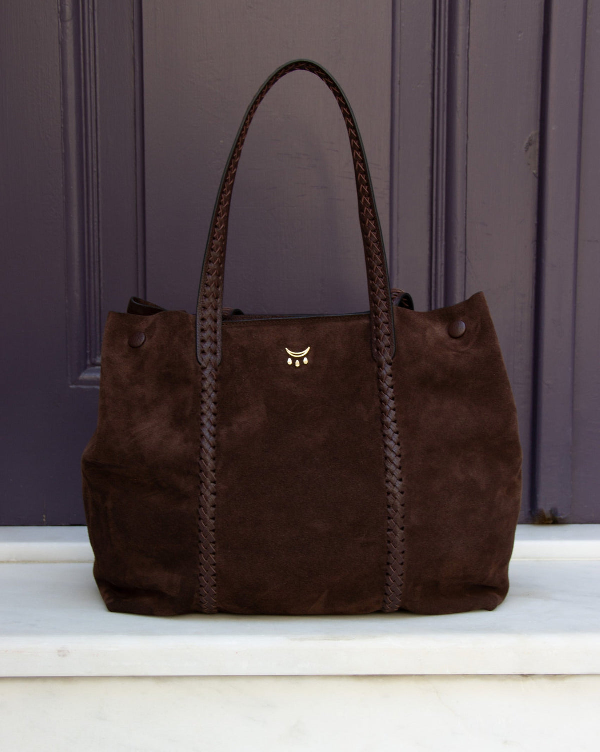 Hemithea - Bitter Brown Suede