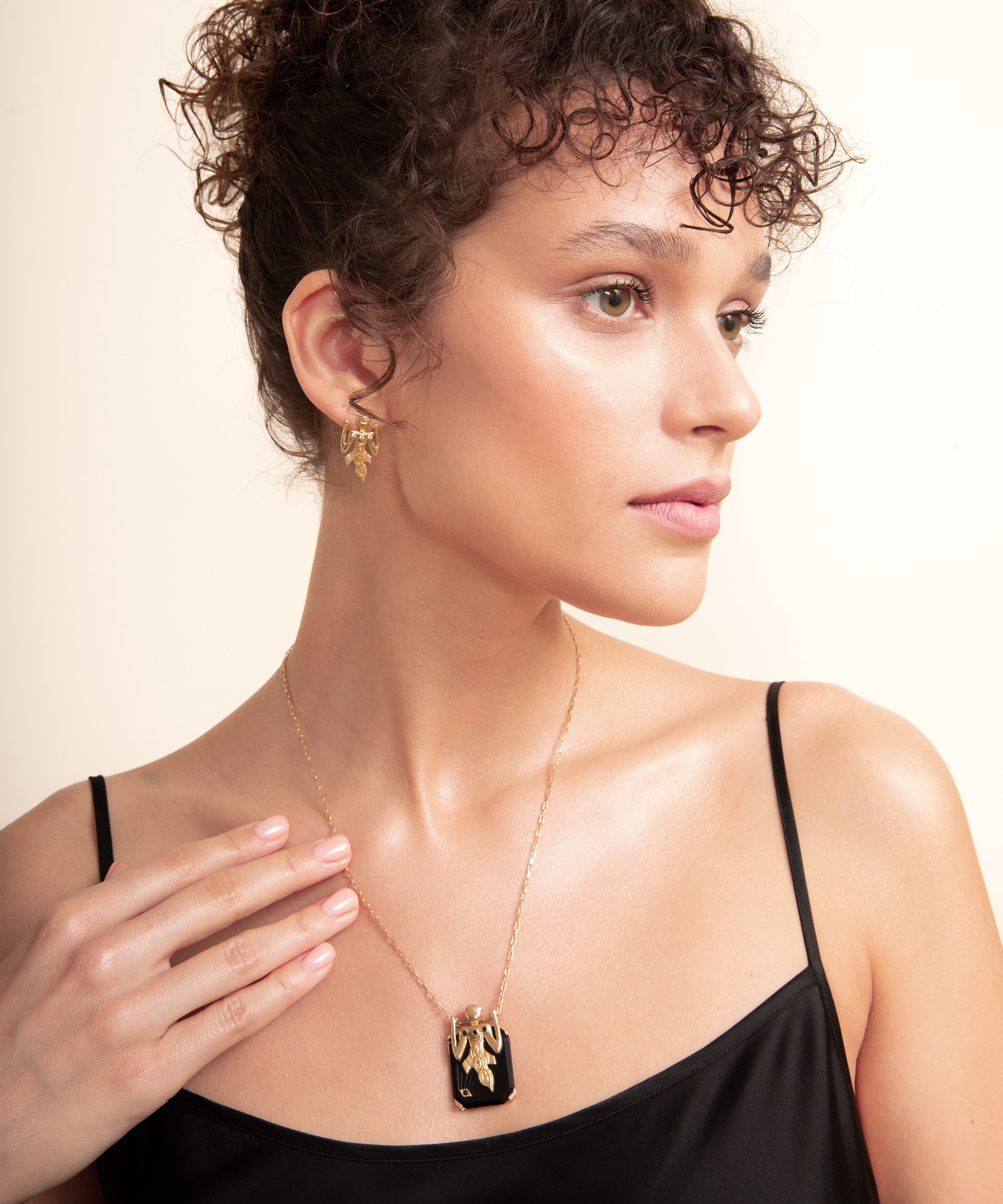 Birdman Onyx Gold Necklace - 4