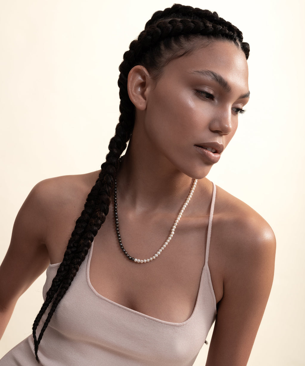 Sumerian Black & White Pearl Necklace - 4