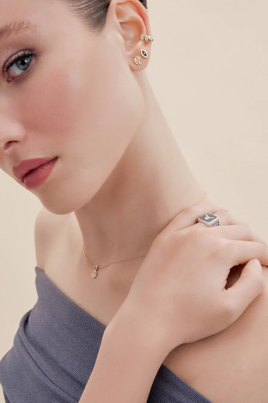 Lapis Bull Filigree Unisex Ring - 6