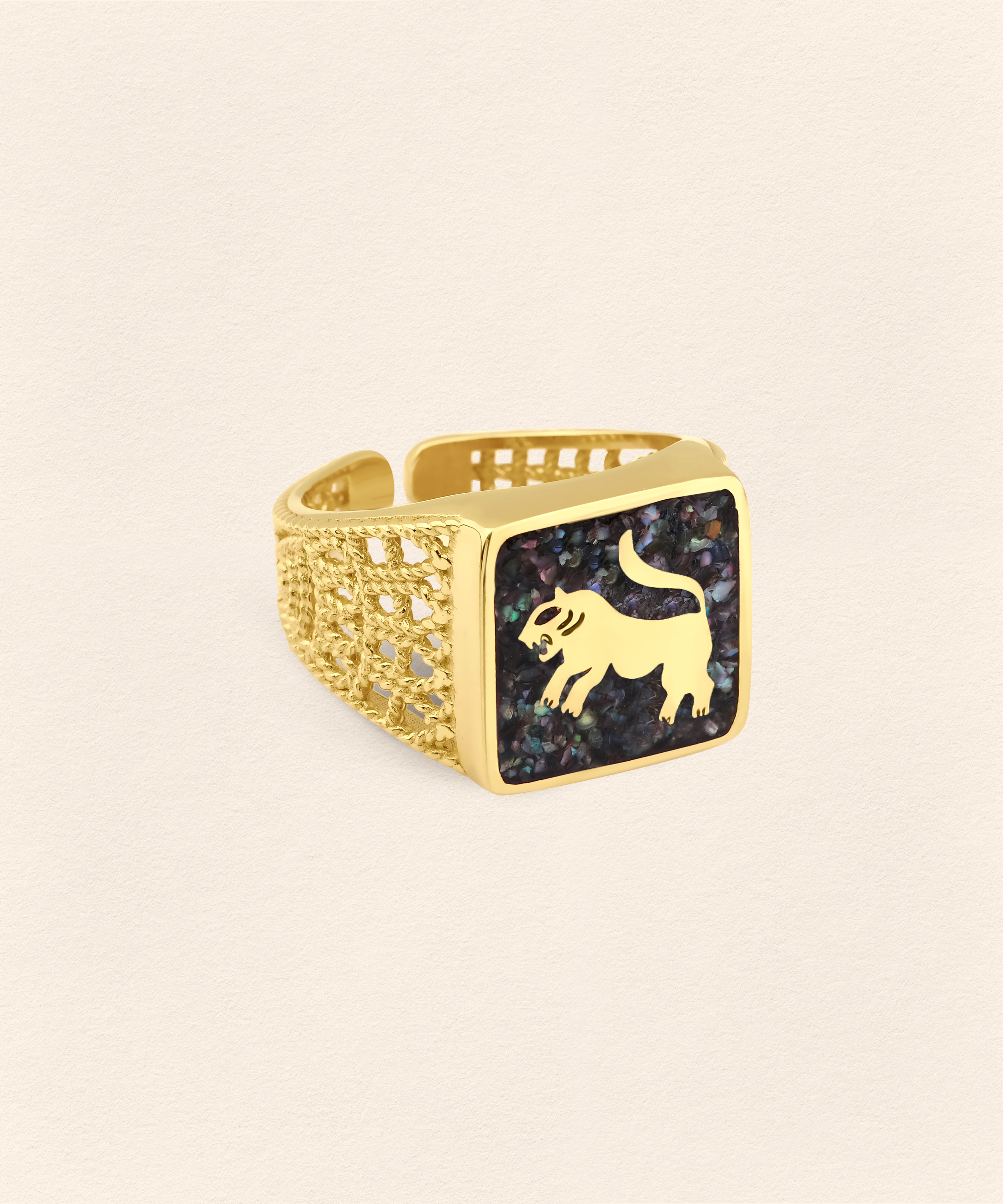 Black Pearl Lion  Filigree Unisex Ring - 3