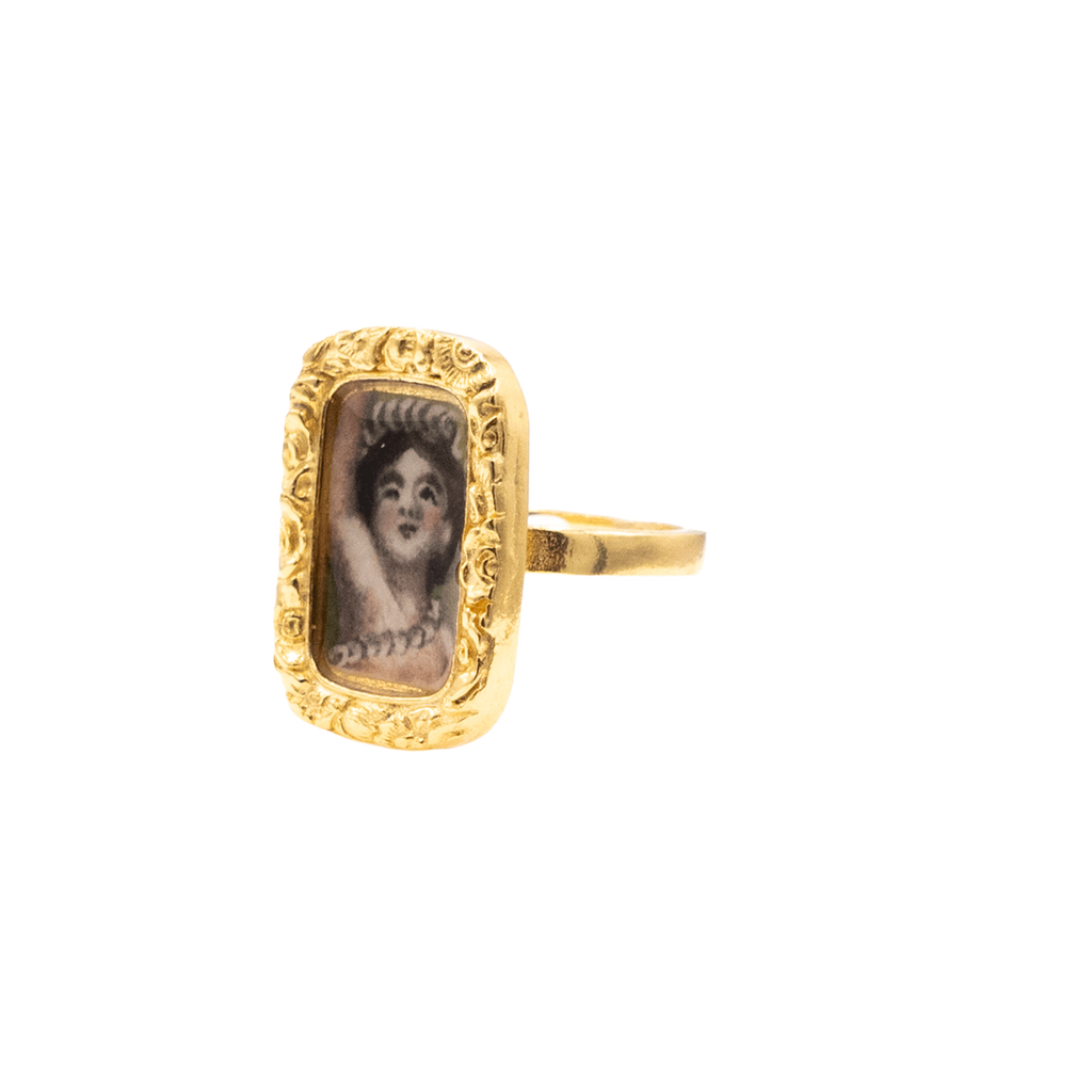 Memoria Victorian Ring