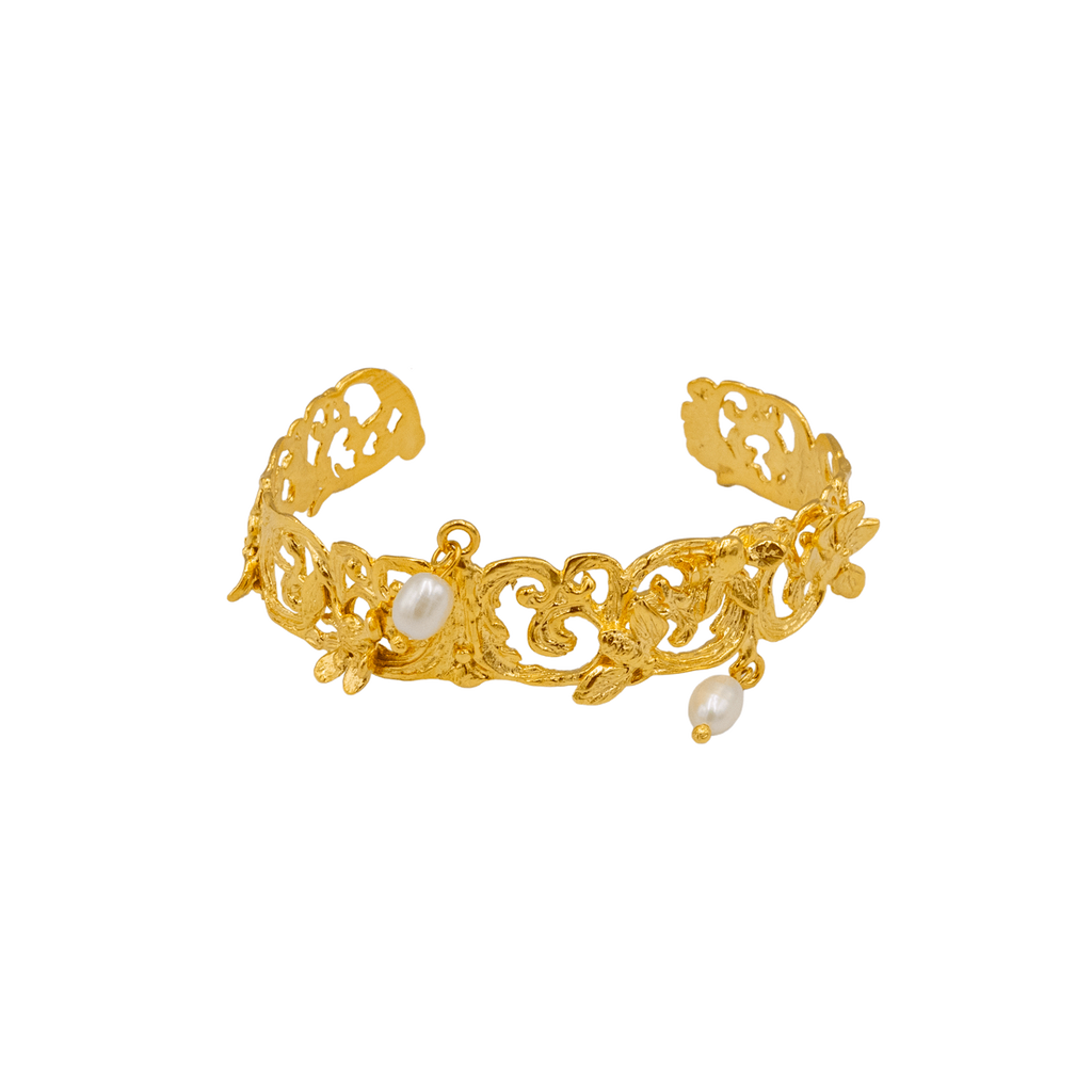 Floral Regina Pearl Bracelet