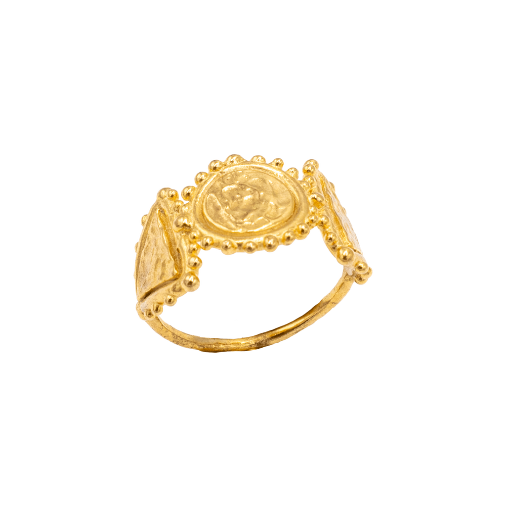 Triology Ring