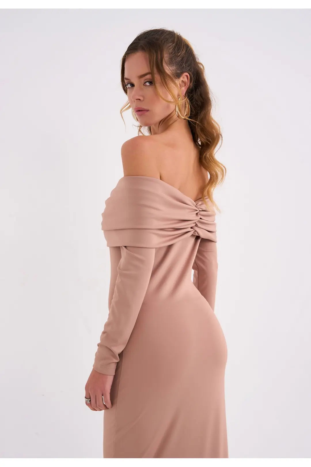 Bellagio Off-Shoulder Jersey Dress - 11