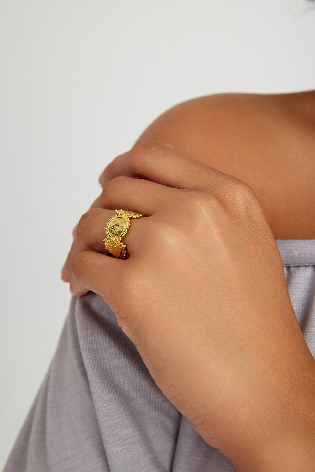 Triology Ring
