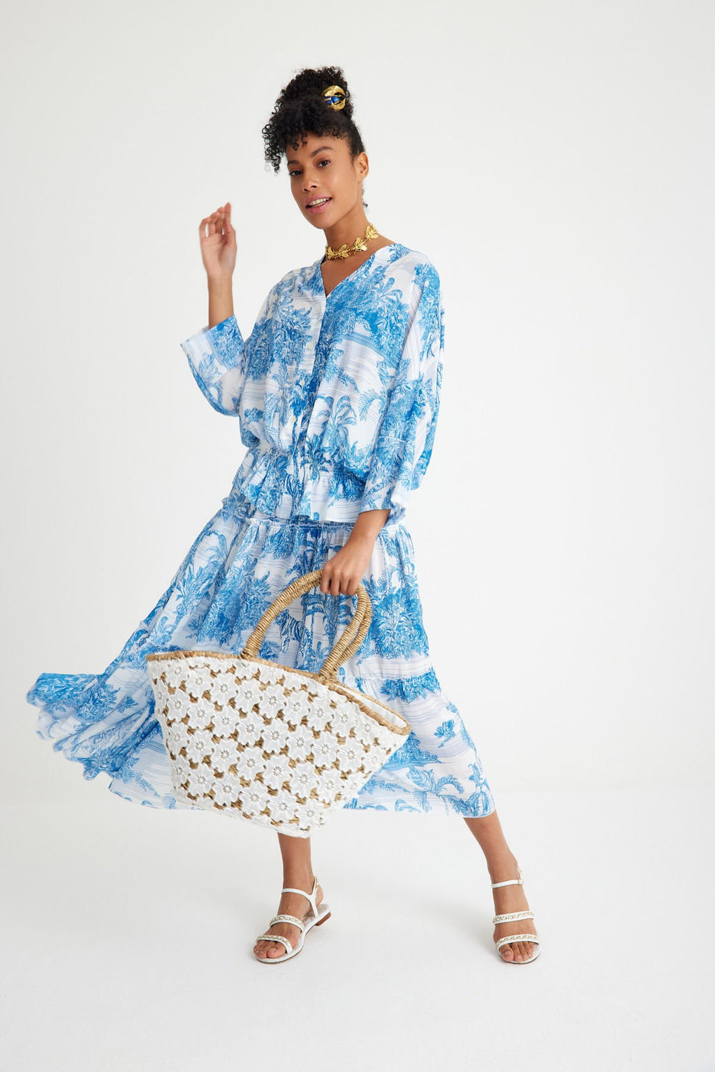Floral Lace Straw Bag