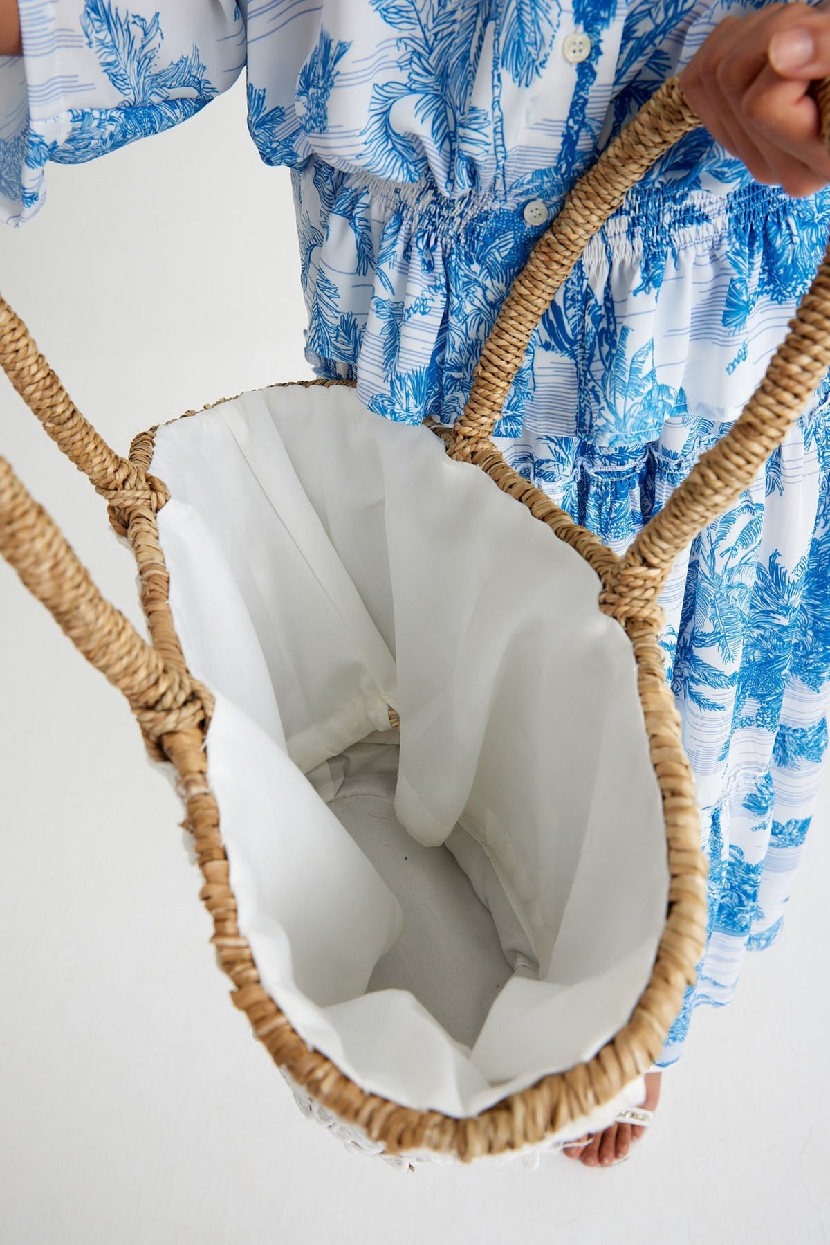 Floral Lace Straw Bag