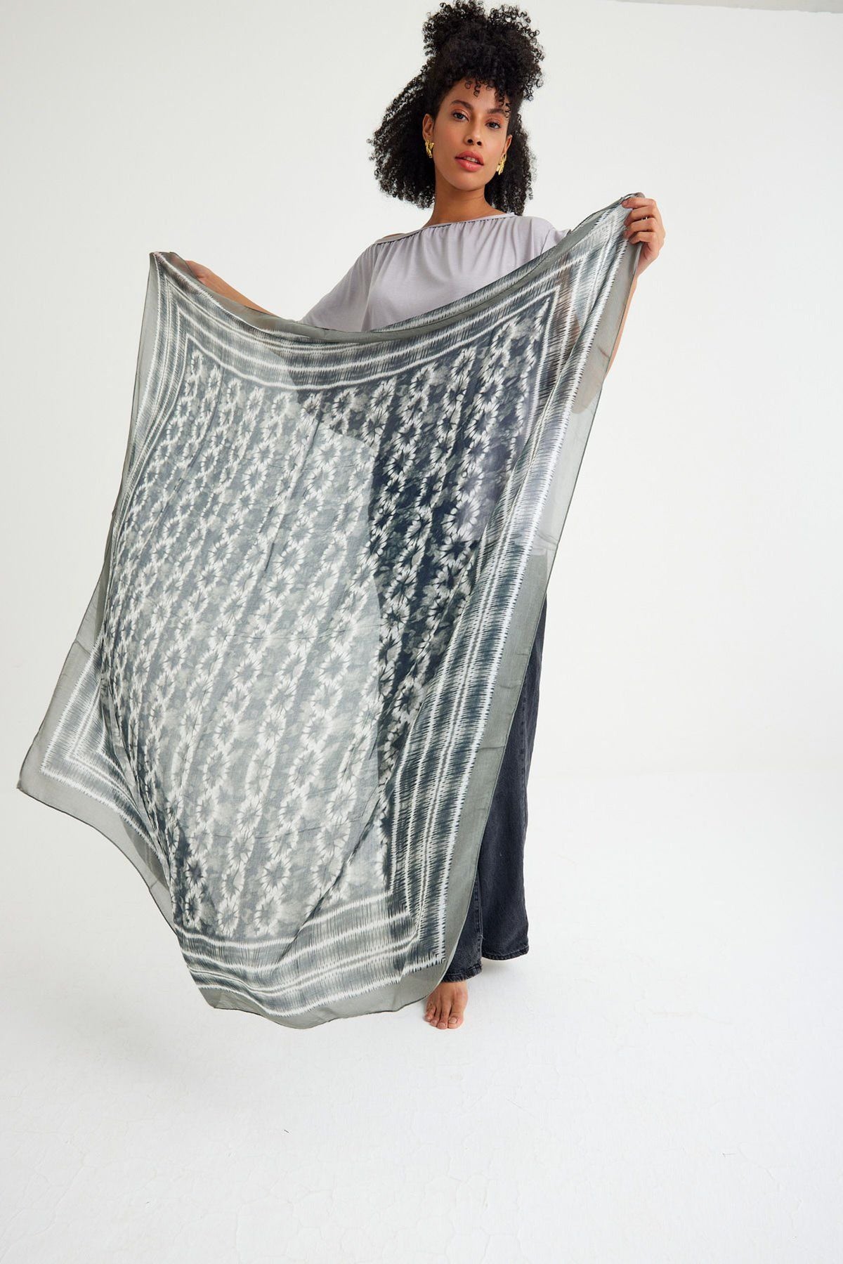 Batik Mokka Modal Pareo / Scarf- 140 X 140 Cm