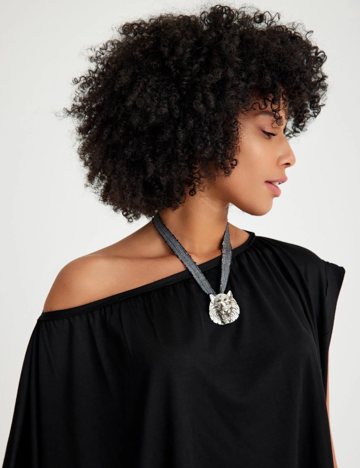 The Leo Ribbon Silver Necklace