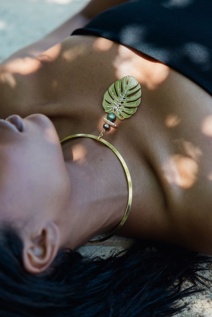 Tropical Island Choker Necklace