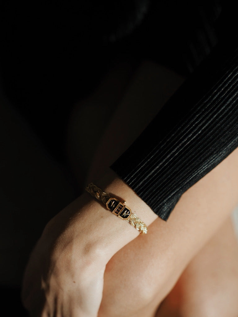 Crane Thin Braided Bracelet