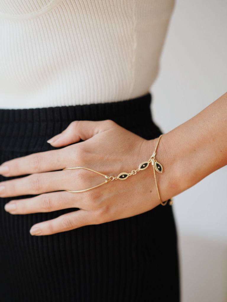 Eye Finger Bracelet G