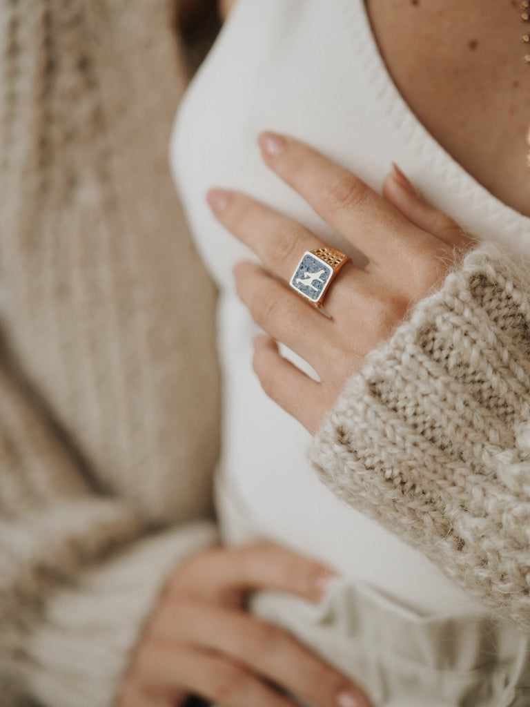 Lapis Crane Filigree Ring